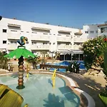 Alba Seleqtta Otel Lloret de Mar